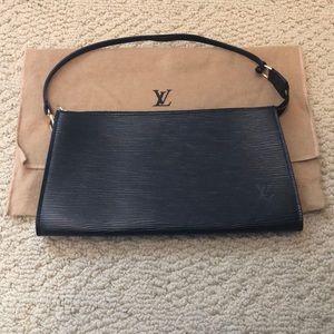 Black Epi Leather Pochette